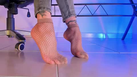 im your little femboy  ALEX   online show from 11-24-25, 10:42