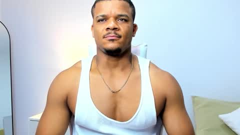 Snapshot of axelldasilva chatting on 03-22-26, 08:12 AXEL DA SILVA online show from 03-22-26, 08:12