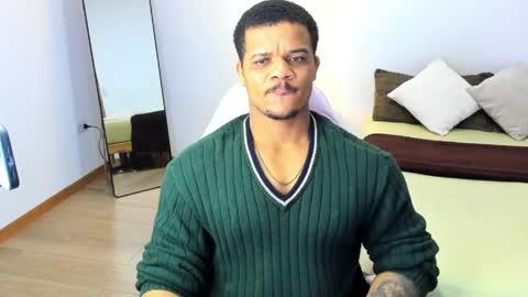 Snapshot of axelldasilva chatting on 05-24-26, 12:37 AXEL DA SILVA online show from 05-24-26, 12:37