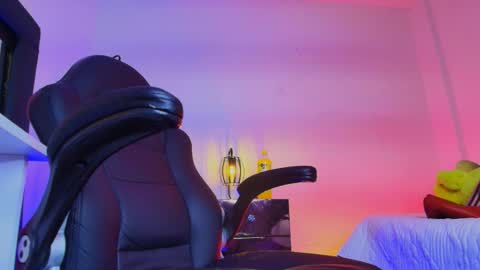 AxellKush online show from 03-20-26, 03:22