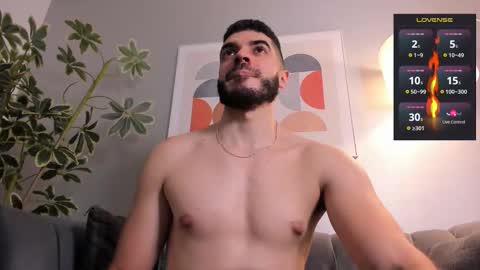 Axel Thompsom online show from 10-25-25, 10:59