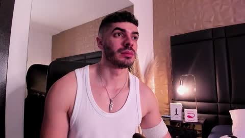 Axel Thompsom online show from 11-20-25, 11:21