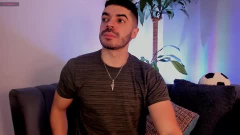 Axel Thompsom online show from 12-16-25, 11:59