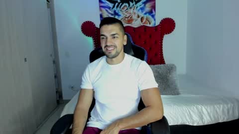 Axel online show from 04-20-26, 10:29