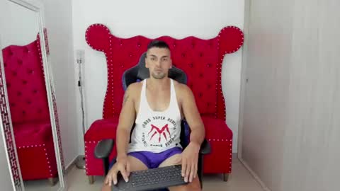 Axel online show from 06-25-26, 01:15