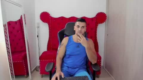 Axel online show from 06-26-26, 08:13