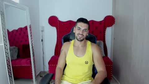 Axel online show from 07-06-26, 08:22