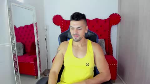 Axel online show from 07-25-26, 01:08