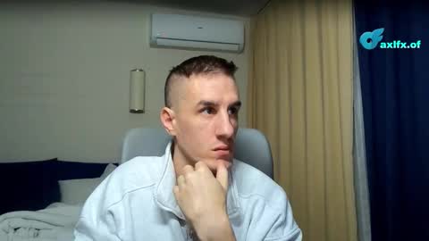 Axl online show from 03-03-26, 09:31