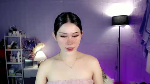 AYAHOSHILOVESYOU online show from 04-05-26, 02:42