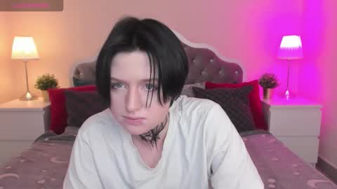 ayaks online show from 11-04-25, 08:13