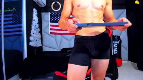 Snapshot of aydenmillerdom chatting on 12-30-24, 06:53 Ayden Miller online show from 12-30-24, 06:53