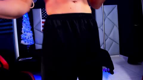 Snapshot of aydenmillerdom chatting on 01-03-25, 10:29 Ayden Miller online show from 01-03-25, 10:29