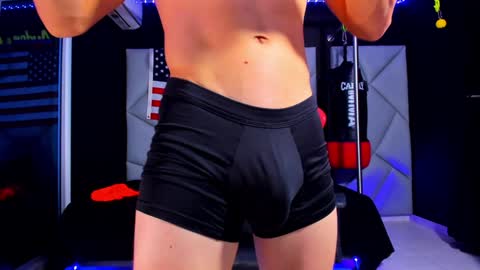 Snapshot of aydenmillerdom chatting on 01-24-25, 07:41 Ayden Miller online show from 01-24-25, 07:41