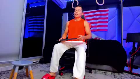 Snapshot of aydenmillerdom chatting on 10-19-25, 03:18 Ayden Miller online show from 10-19-25, 03:18