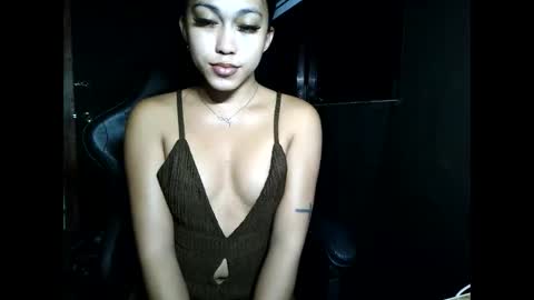 Snapshot of ayeshahxxx chatting on 12-01-25, 06:35 ayeshahxxx online show from 12-01-25, 06:35
