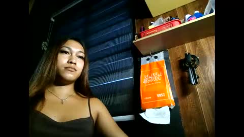 Snapshot of ayeshahxxx chatting on 05-10-26, 09:36 ayeshahxxx online show from 05-10-26, 09:36