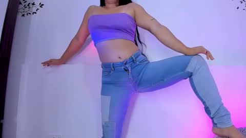 Mariana online show from 11-08-25, 08:29