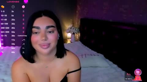  Ayla Demir  online show from 11-20-25, 11:15