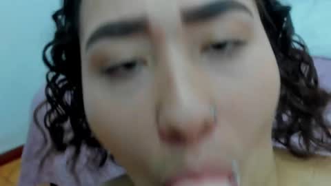 Snapshot of ayla_martinez chatting on 01-06-25, 03:09 Ayla online show from 01-06-25, 03:09