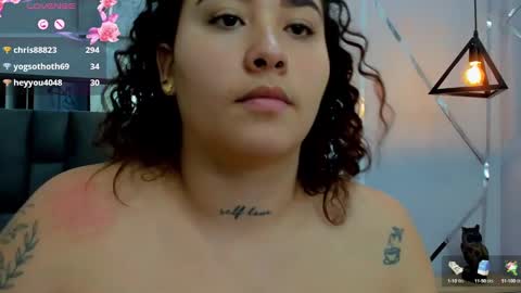 Snapshot of ayla_martinez chatting on 02-17-25, 05:04 Ayla online show from 02-17-25, 05:04