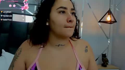 Snapshot of ayla_martinez chatting on 03-02-25, 04:39 Ayla online show from 03-02-25, 04:39