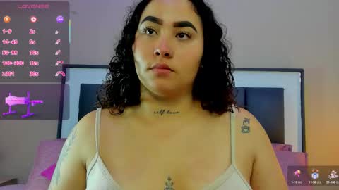 Snapshot of ayla_martinez chatting on 09-24-25, 02:26 Ayla online show from 09-24-25, 02:26