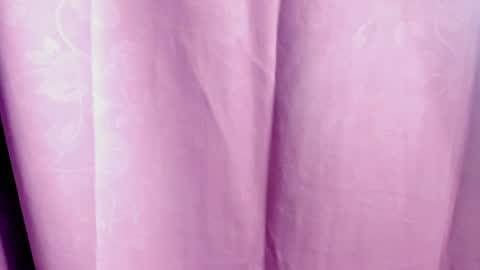 Snapshot of aylah_beckham chatting on 05-28-26, 12:24 aylah_beckham online show from 05-28-26, 12:24