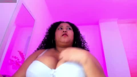 Ayliinn  online show from 04-21-26, 01:42