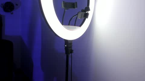 Aylin online show from 01-23-25, 11:15