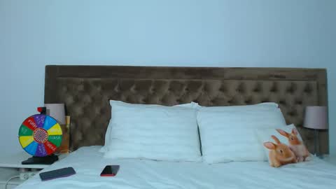 Aylin online show from 10-23-25, 02:33