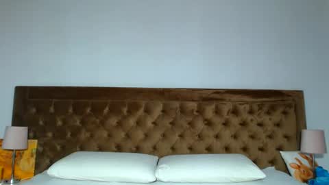 Snapshot of aylinhoney chatting on 07-19-26, 04:49 Aylin online show from 07-19-26, 04:49