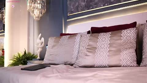 Aylin Millerxs online show from 04-22-26, 09:38