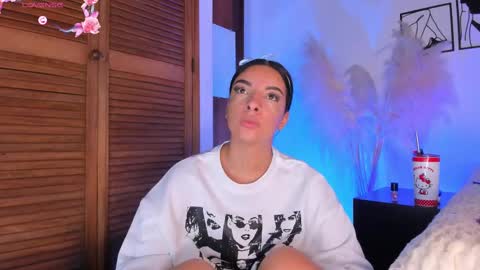 Aylin  online show from 10-01-25, 11:05