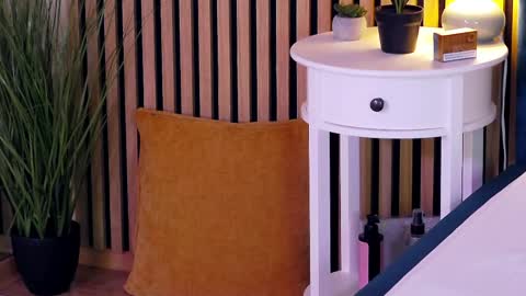 Snapshot of aylinrosee chatting on 04-26-26, 02:31 AylinRosee online show from 04-26-26, 02:31