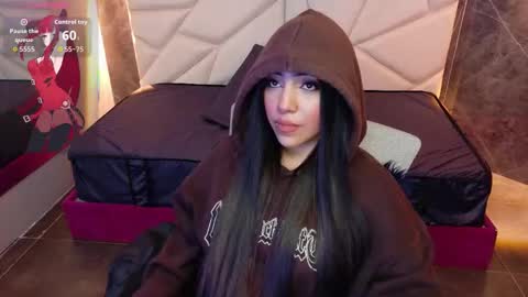 Snapshot of aysel_27 chatting on 10-13-25, 08:42 Aysel online show from 10-13-25, 08:42