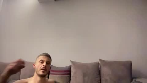 Snapshot of aysha1214 chatting on 02-10-26, 12:15 HotwifeAysha online show from 02-10-26, 12:15