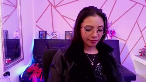 Snapshot of ayshalambardo chatting on 12-15-25, 11:31 sofia online show from 12-15-25, 11:31