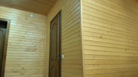 Snapshot of ayshekisskitty chatting on 01-07-25, 08:10 ViktoranMary online show from 01-07-25, 08:10