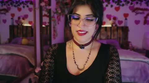 Snapshot of azaharnoor chatting on 06-11-26, 02:53 Azahar online show from 06-11-26, 02:53