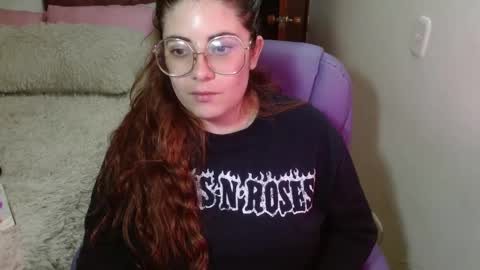 Snapshot of azamy_12 chatting on 01-20-25, 02:53 Amanda online show from 01-20-25, 02:53