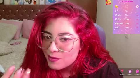 Snapshot of azamy_12 chatting on 01-26-25, 02:56 Amanda online show from 01-26-25, 02:56