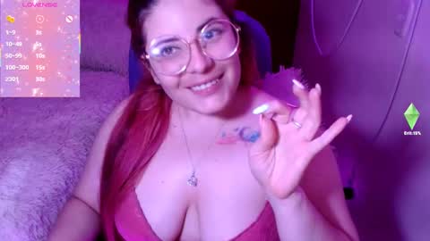 Snapshot of azamy_12 chatting on 03-07-25, 03:19 Amanda online show from 03-07-25, 03:19