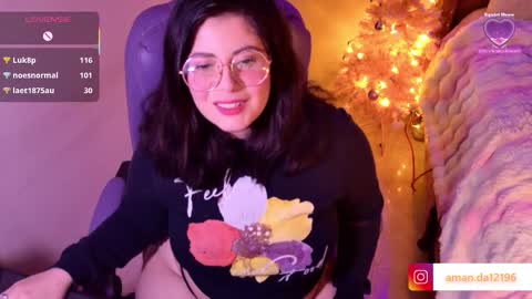 Snapshot of azamy_12 chatting on 11-29-25, 09:45 Amanda online show from 11-29-25, 09:45