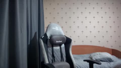 azazelmax online show from 01-18-25, 01:18