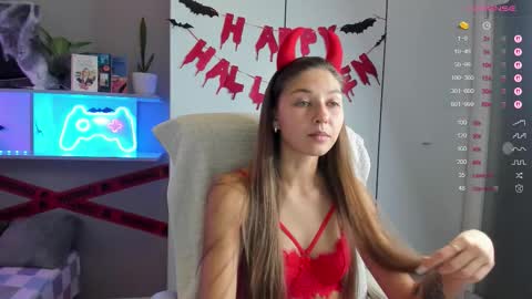 Sofia online show from 10-27-25, 03:05