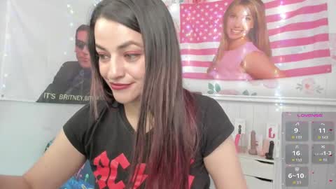 Azucena R online show from 12-26-24, 05:30