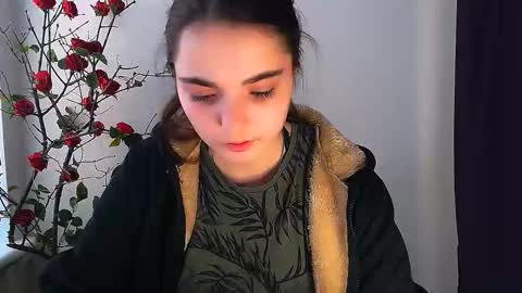 azumi_chan_ online show from 11-16-25, 11:16