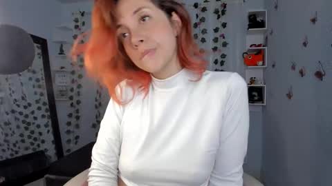 Snapshot of azumi_saan chatting on 10-09-25, 02:31 azumi saan online show from 10-09-25, 02:31