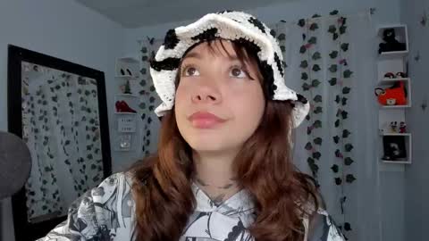 Snapshot of azumi_saan chatting on 01-13-26, 02:17 azumi saan online show from 01-13-26, 02:17